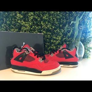 SOLD Toro 4 Jordan’s Used